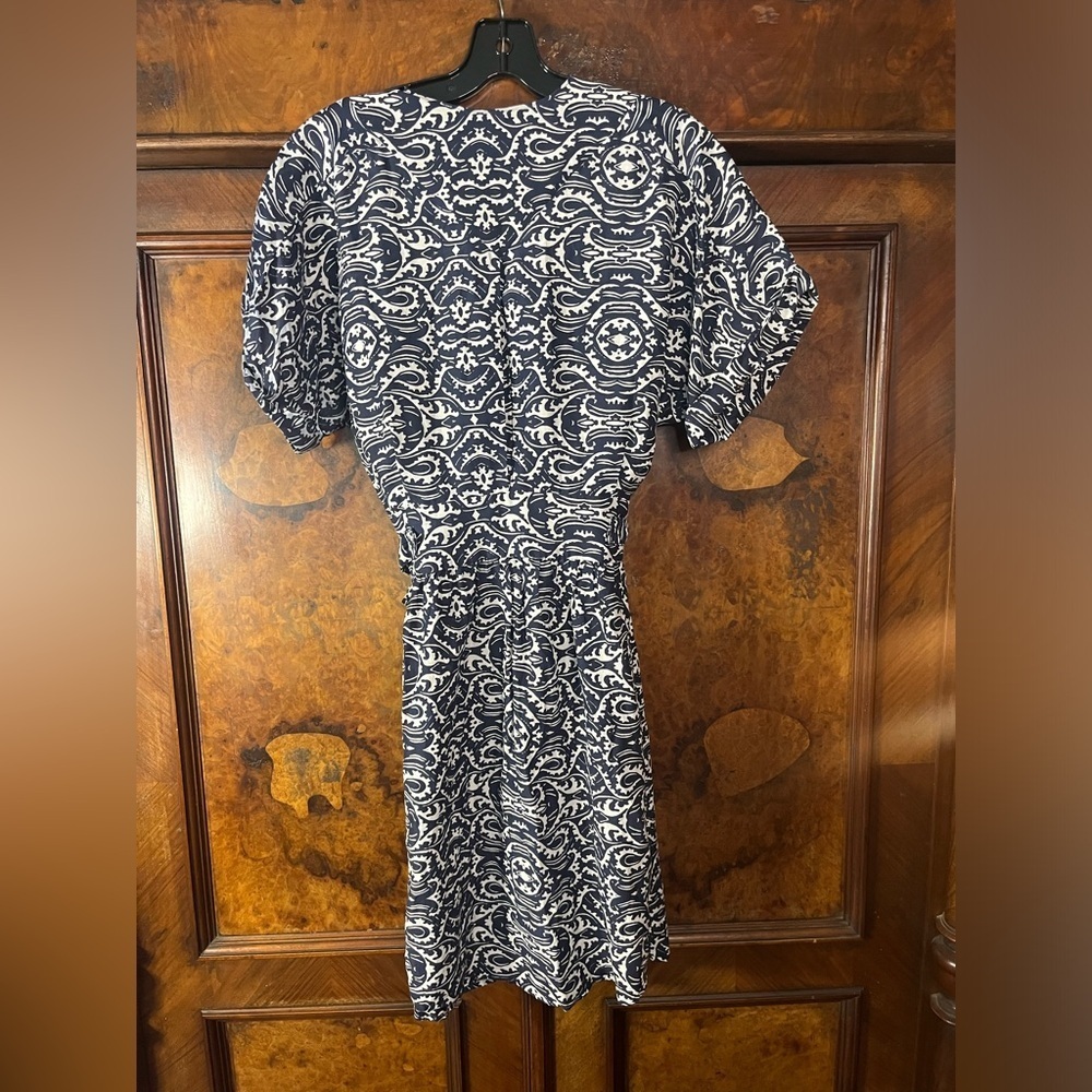GUC Ulla Johnson- Blue and White Wrap Midi Dress. Size 2 - Picture 2 of 9